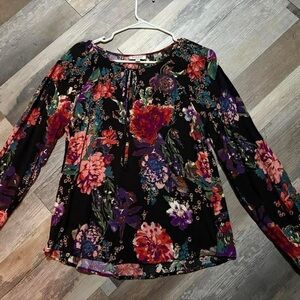 New women’s large shirt